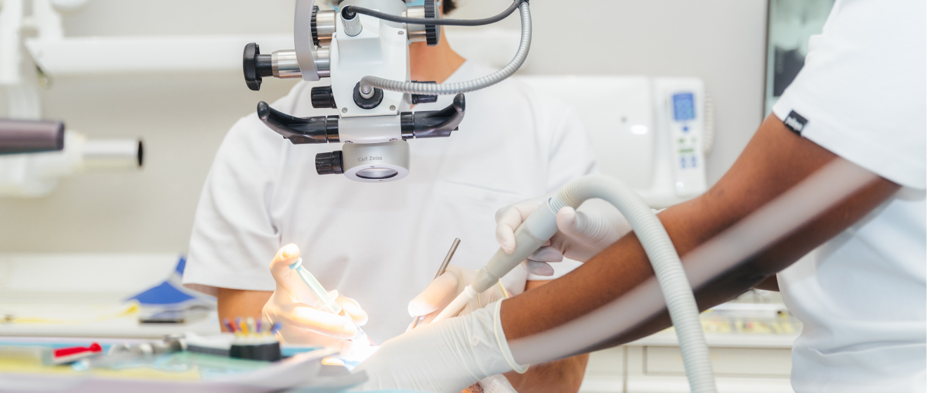 Accueil Dentiste Attuil Régis, Endodontie à Paris 17